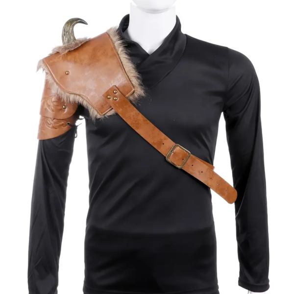 Vintage Renaissance Exquisite Armor with Horn for Men's Halloween Christmas Cosplay Costume Props