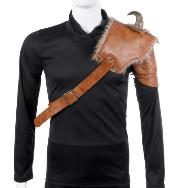 Vintage Renaissance Exquisite Armor with Horn for Men's Halloween Christmas Cosplay Costume Props